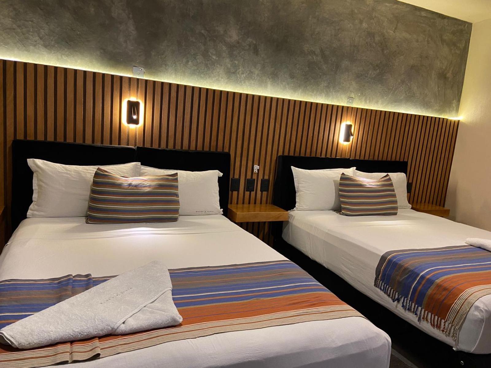 Hotel Aeropuerto Tuxtla Gutierrez Ernesto Garcia 恰帕德科尔索 外观 照片