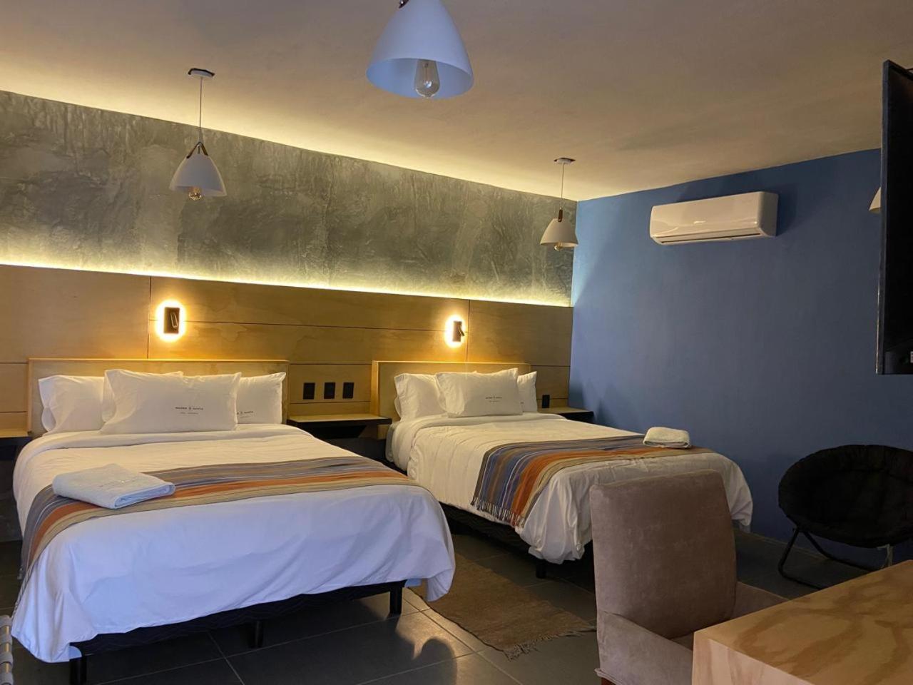Hotel Aeropuerto Tuxtla Gutierrez Ernesto Garcia 恰帕德科尔索 外观 照片