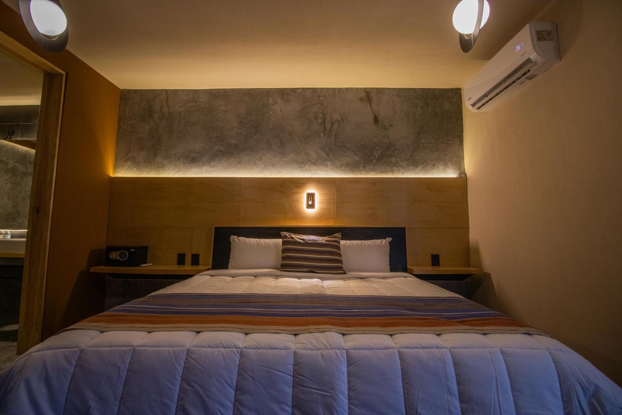 Hotel Aeropuerto Tuxtla Gutierrez Ernesto Garcia 恰帕德科尔索 外观 照片