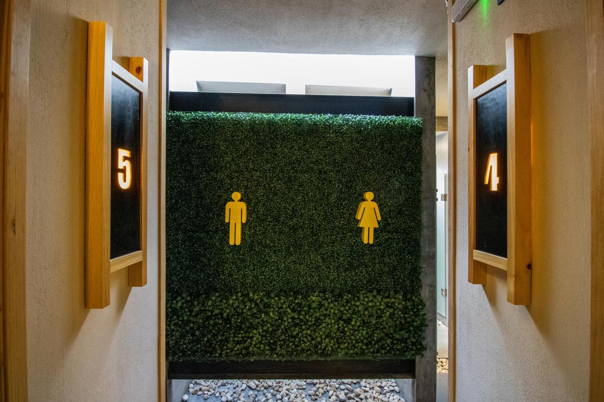 Hotel Aeropuerto Tuxtla Gutierrez Ernesto Garcia 恰帕德科尔索 外观 照片